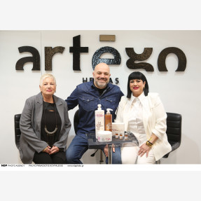 Συνάντηση αγαπημένων προσώπων της showbiz στο studio της “Artego Hellas”, για τις πιο καινοτόμες vegan θεραπείες μαλλιών!