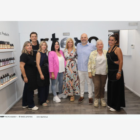 Συνάντηση αγαπημένων προσώπων της showbiz στο studio της “Artego Hellas”, για τις πιο καινοτόμες vegan θεραπείες μαλλιών!