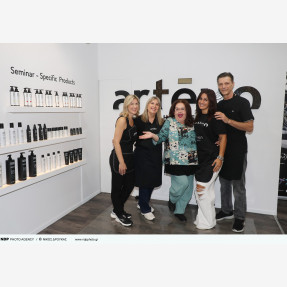 Συνάντηση αγαπημένων προσώπων της showbiz στο studio της “Artego Hellas”, για τις πιο καινοτόμες vegan θεραπείες μαλλιών!