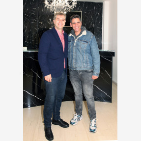 Beauty point επωνύμων το κορυφαίο κέντρο ομορφιάς “Hollywood Clinic” στην καρδιά της Θεσσαλονίκης.