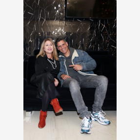 Beauty point επωνύμων το κορυφαίο κέντρο ομορφιάς “Hollywood Clinic” στην καρδιά της Θεσσαλονίκης.