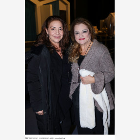 "Μαύρη Γαλότσα" της Βάσιας Αργέντη, μια κωμωδία για όλη την οικογένεια με τους: Ελένη Καστάνη, Μέμο Μπεγνή και Αντιγόνη Νάκα