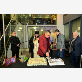 Κοσμική βραδιά για την κοπή της πρωτοχρονιάτικης πίτας της εταιρείας “Kallergis Machines” στην όμορφη Πάτρα!