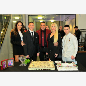 Κοσμική βραδιά για την κοπή της πρωτοχρονιάτικης πίτας της εταιρείας “Kallergis Machines” στην όμορφη Πάτρα!