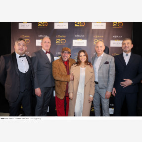 20 χρόνια “KYANA”: Ένα μεγαλειώδες anniversary party και το απόλυτο show κομμωτικής από τη “SASSOON ACADEMY” στο κατάμεστο “Christmas Theater”!