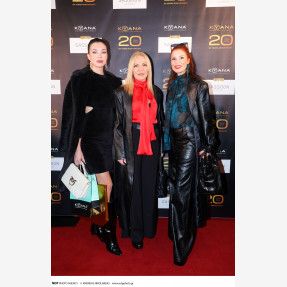 20 χρόνια “KYANA”: Ένα μεγαλειώδες anniversary party και το απόλυτο show κομμωτικής από τη “SASSOON ACADEMY” στο κατάμεστο “Christmas Theater”!