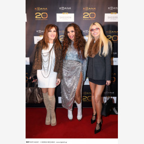 20 χρόνια “KYANA”: Ένα μεγαλειώδες anniversary party και το απόλυτο show κομμωτικής από τη “SASSOON ACADEMY” στο κατάμεστο “Christmas Theater”!