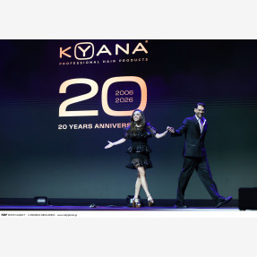 20 χρόνια “KYANA”: Ένα μεγαλειώδες anniversary party και το απόλυτο show κομμωτικής από τη “SASSOON ACADEMY” στο κατάμεστο “Christmas Theater”!