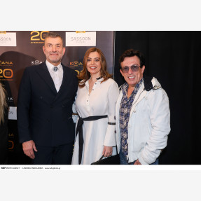20 χρόνια “KYANA”: Ένα μεγαλειώδες anniversary party και το απόλυτο show κομμωτικής από τη “SASSOON ACADEMY” στο κατάμεστο “Christmas Theater”!