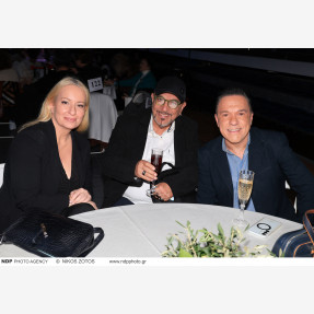 “International Zeimpekiko Festival of Athens”: Εντυπωσιακή συνάντηση πολιτισμών με κοινή γλώσσα τον πιο διάσημο ελληνικό χορό!