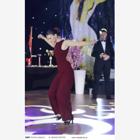 “International Zeimpekiko Festival of Athens”: Εντυπωσιακή συνάντηση πολιτισμών με κοινή γλώσσα τον πιο διάσημο ελληνικό χορό!