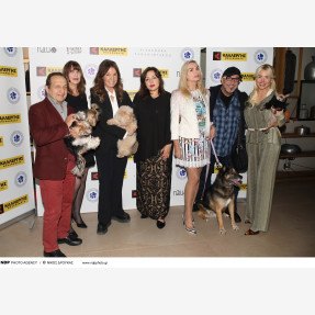 Η Αλεξάνδρα Παναγιώταρου και το “Alexandra Panagiotarou Shop” γιόρτασαν την “National Love Your Pet Day” στηρίζοντας την “Πανελλήνια Ομάδα Κατά της Κακοποίησης των Ζώων” με αρωγό της εκδήλωσης την εταιρεία “Kallergis Machines”!