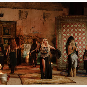 Backstage από τα γυρίσματα του νέου videoclip της Johanna «Να μη σε δω Ξανά», που έχει γίνει ήδη viral  hit στο Τik Tok!