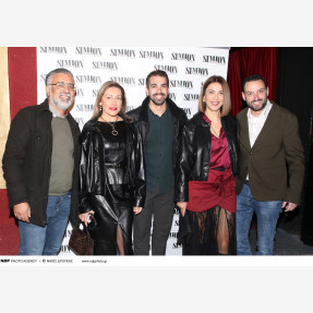 Grand Premiere Night για το «Simion» με τον εντυπωσιακό performer Τόνι Σφήνο, εγκαινιάζοντας τις πιο δυνατές Κυριακές του Πειραιά!