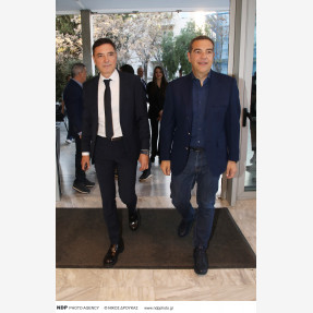 “ΤΙΚ ΤΑΚ ΕΡΧΕΤΑΙ!”: Με απόλυτη επιτυχία πραγματοποιήθηκε η παρουσίαση του νέου βιβλίου του Ευάγγελου Πούλιου από τις Εκδόσεις “Πεδίο” στην κατάμεστη αίθουσα του Ωδείου Αθηνών!