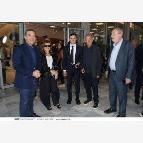 “ΤΙΚ ΤΑΚ ΕΡΧΕΤΑΙ!”: Με απόλυτη επιτυχία πραγματοποιήθηκε η παρουσίαση του νέου βιβλίου του Ευάγγελου Πούλιου από τις Εκδόσεις “Πεδίο” στην κατάμεστη αίθουσα του Ωδείου Αθηνών!