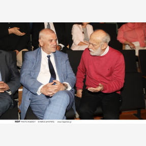 “ΤΙΚ ΤΑΚ ΕΡΧΕΤΑΙ!”: Με απόλυτη επιτυχία πραγματοποιήθηκε η παρουσίαση του νέου βιβλίου του Ευάγγελου Πούλιου από τις Εκδόσεις “Πεδίο” στην κατάμεστη αίθουσα του Ωδείου Αθηνών!