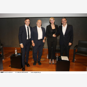 “ΤΙΚ ΤΑΚ ΕΡΧΕΤΑΙ!”: Με απόλυτη επιτυχία πραγματοποιήθηκε η παρουσίαση του νέου βιβλίου του Ευάγγελου Πούλιου από τις Εκδόσεις “Πεδίο” στην κατάμεστη αίθουσα του Ωδείου Αθηνών!