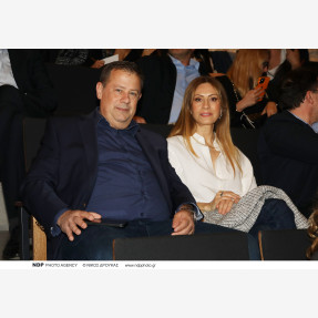 “ΤΙΚ ΤΑΚ ΕΡΧΕΤΑΙ!”: Με απόλυτη επιτυχία πραγματοποιήθηκε η παρουσίαση του νέου βιβλίου του Ευάγγελου Πούλιου από τις Εκδόσεις “Πεδίο” στην κατάμεστη αίθουσα του Ωδείου Αθηνών!