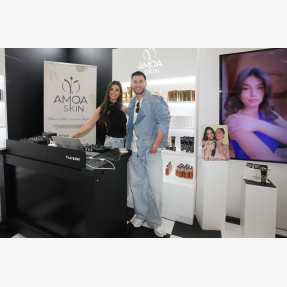 Meeting point επωνύμων και beauty aficionados το corner της “Amoa Skin”, που εντυπωσίασε στο πλαίσιο της 11ης έκθεσης “Beauty Macedonia” στην καρδιά της Θεσσαλονίκης!