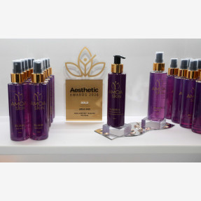 Meeting point επωνύμων και beauty aficionados το corner της “Amoa Skin”, που εντυπωσίασε στο πλαίσιο της 11ης έκθεσης “Beauty Macedonia” στην καρδιά της Θεσσαλονίκης!