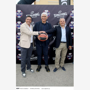 Ήταν όλοι εκεί για το μοναδικό EuroLeague Experience! Το international brand “Spalding”, στο πλαίσιο του  Final Four, υποδέχτηκε διακεκριμένες παρουσίες απο τον χώρο του αθλητισμού και όχι μόνο, στο Fan Zone στο Ζάππειο!