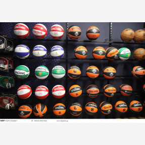 Ήταν όλοι εκεί για το μοναδικό EuroLeague Experience! Το international brand “Spalding”, στο πλαίσιο του  Final Four, υποδέχτηκε διακεκριμένες παρουσίες απο τον χώρο του αθλητισμού και όχι μόνο, στο Fan Zone στο Ζάππειο!