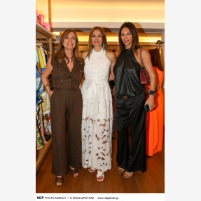 Η θρυλική boutique “Ice Cube Riviera” επέστρεψε και πραγματοποίησε τα λαμπερά της εγκαίνια εντός του “Grand Resort Lagonisi”