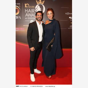 Έλαμψε στην Τελετή Απονομής των “Hair Awards 2026 by Estetica Hellas” o Κύπριος Hairdresser Γιάννης Καραολής, κατακτώντας το «Cypriot Hairdresser of the Year» Αward!