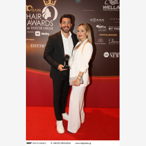 Έλαμψε στην Τελετή Απονομής των “Hair Awards 2026 by Estetica Hellas” o Κύπριος Hairdresser Γιάννης Καραολής, κατακτώντας το «Cypriot Hairdresser of the Year» Αward!