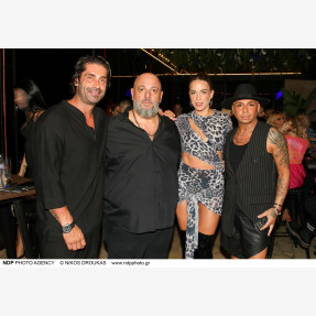 “Apla Glyfada”: Grand Opening για το νέο hot spot των Νοτίων Προαστίων!