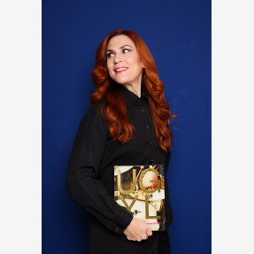 H γνωστή hairstylist, επιχειρηματίας και δημιουργός του premium salon brand “MAGIO Hair Experience” Μαρία Καμαριανάκη, κατέκτησε τα Ηνωμένα Αραβικά Εμιράτα!