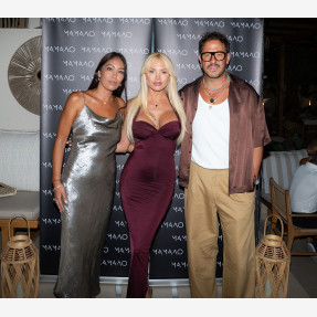 Το “MAMALO All Day Resto Bar” αποχαιρέτησε το καλοκαίρι με ένα εντυπωσιακό Full Moon Dinner Party, στην παραλία της Κινέτας!