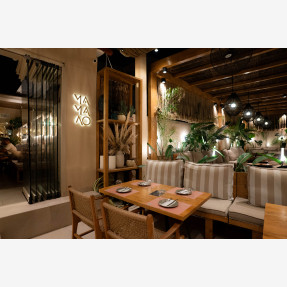 Το “MAMALO All Day Resto Bar” αποχαιρέτησε το καλοκαίρι με ένα εντυπωσιακό Full Moon Dinner Party, στην παραλία της Κινέτας!