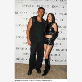 Το αγαπημένο «Romeo Club» επιστρέφει με το πιο νεανικό πρόγραμμα της νέας σεζόν και πρωταγωνιστές τους ταλαντούχους Χρήστο Σαντικάι και Εύη Κουλκουβίνη!