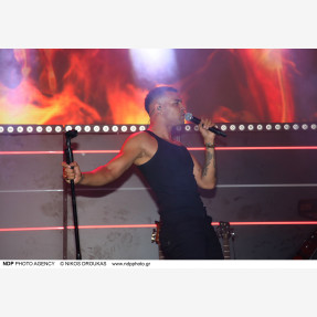 Το αγαπημένο «Romeo Club» επιστρέφει με το πιο νεανικό πρόγραμμα της νέας σεζόν και πρωταγωνιστές τους ταλαντούχους Χρήστο Σαντικάι και Εύη Κουλκουβίνη!