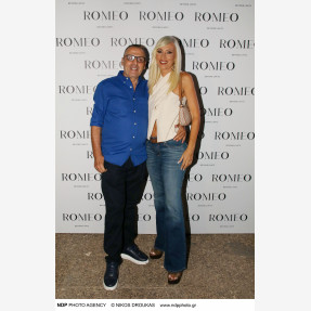 Το αγαπημένο «Romeo Club» επιστρέφει με το πιο νεανικό πρόγραμμα της νέας σεζόν και πρωταγωνιστές τους ταλαντούχους Χρήστο Σαντικάι και Εύη Κουλκουβίνη!