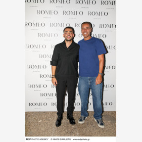 Το αγαπημένο «Romeo Club» επιστρέφει με το πιο νεανικό πρόγραμμα της νέας σεζόν και πρωταγωνιστές τους ταλαντούχους Χρήστο Σαντικάι και Εύη Κουλκουβίνη!
