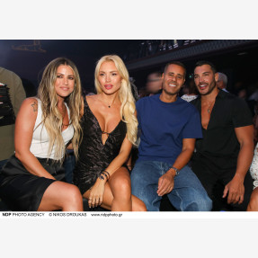 Το αγαπημένο «Romeo Club» επιστρέφει με το πιο νεανικό πρόγραμμα της νέας σεζόν και πρωταγωνιστές τους ταλαντούχους Χρήστο Σαντικάι και Εύη Κουλκουβίνη!