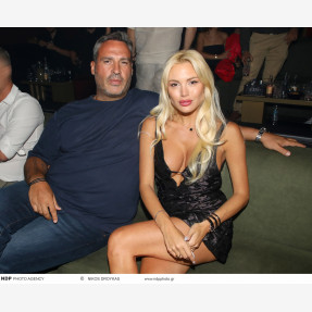 Το αγαπημένο «Romeo Club» επιστρέφει με το πιο νεανικό πρόγραμμα της νέας σεζόν και πρωταγωνιστές τους ταλαντούχους Χρήστο Σαντικάι και Εύη Κουλκουβίνη!