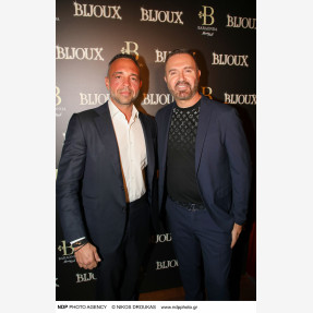 Λαμπερή avant-première για το εντυπωσιακό cabaret dinner show «BIJOUX» στο ανανεωμένο Baraonda Cabaret Dinner Club!