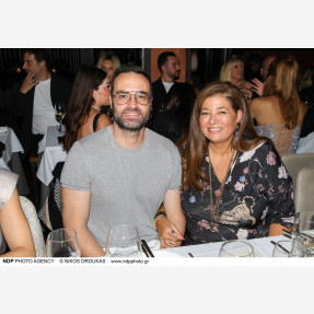 Λαμπερή avant-première για το εντυπωσιακό cabaret dinner show «BIJOUX» στο ανανεωμένο Baraonda Cabaret Dinner Club!