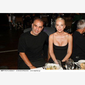 Λαμπερή avant-première για το εντυπωσιακό cabaret dinner show «BIJOUX» στο ανανεωμένο Baraonda Cabaret Dinner Club!