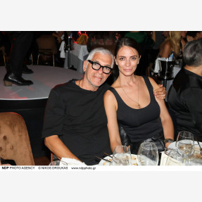 Λαμπερή avant-première για το εντυπωσιακό cabaret dinner show «BIJOUX» στο ανανεωμένο Baraonda Cabaret Dinner Club!