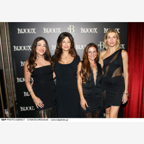 Λαμπερή avant-première για το εντυπωσιακό cabaret dinner show «BIJOUX» στο ανανεωμένο Baraonda Cabaret Dinner Club!