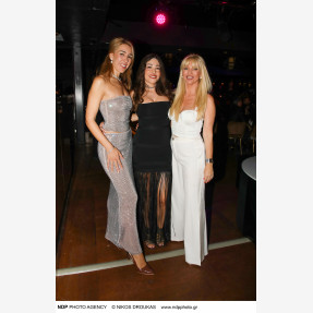 Λαμπερή avant-première για το εντυπωσιακό cabaret dinner show «BIJOUX» στο ανανεωμένο Baraonda Cabaret Dinner Club!