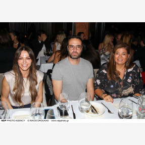 Λαμπερή avant-première για το εντυπωσιακό cabaret dinner show «BIJOUX» στο ανανεωμένο Baraonda Cabaret Dinner Club!