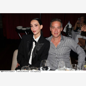 Λαμπερή avant-première για το εντυπωσιακό cabaret dinner show «BIJOUX» στο ανανεωμένο Baraonda Cabaret Dinner Club!