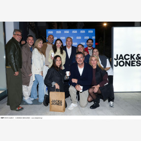 “JACK&JONES”: Μια νέα εποχή ξεκινά στο Χαλάνδρι με ένα λαμπερό Grand Opening Party!