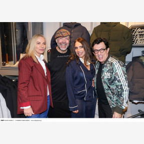 “JACK&JONES”: Μια νέα εποχή ξεκινά στο Χαλάνδρι με ένα λαμπερό Grand Opening Party!